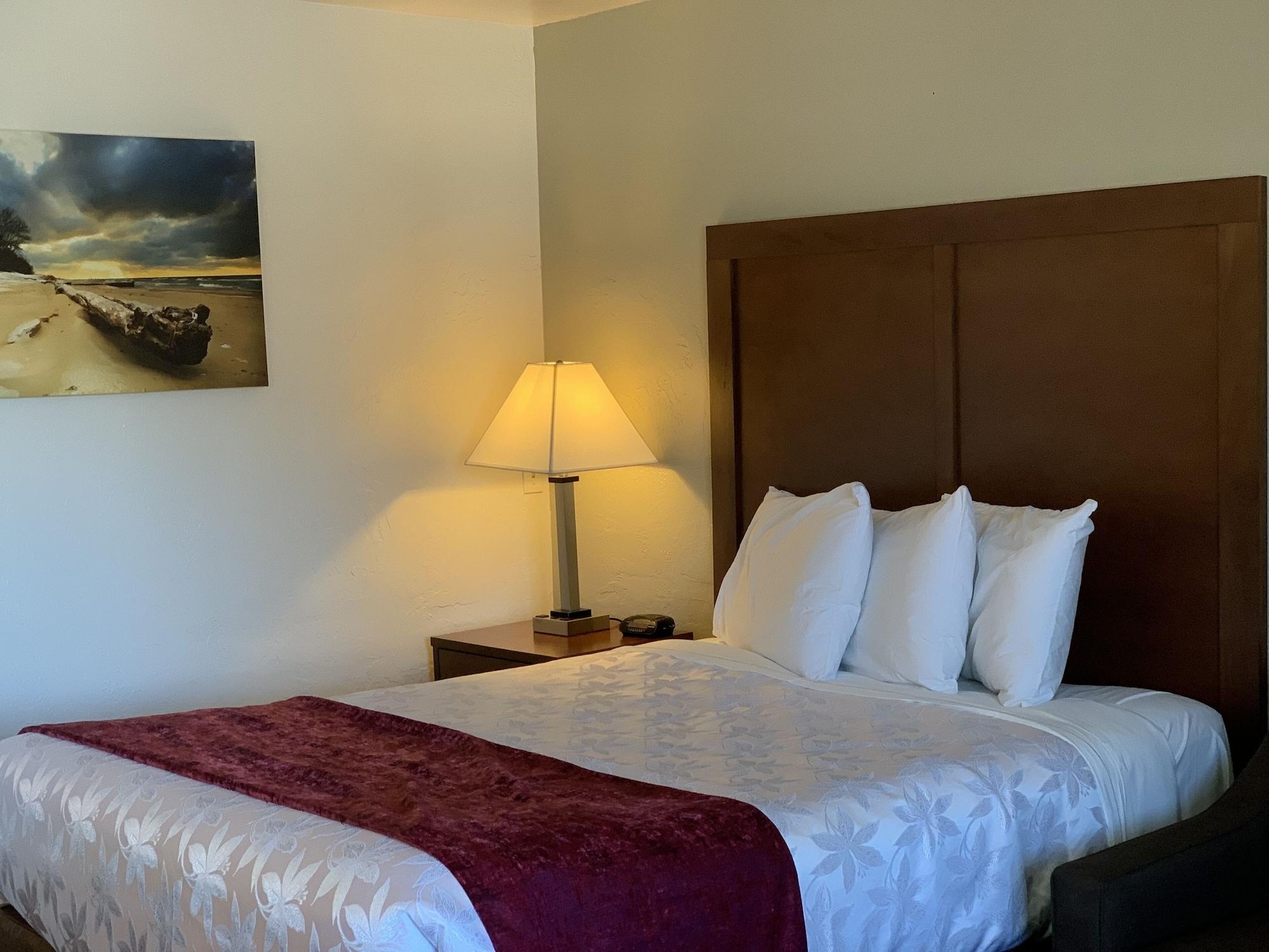Red Carpet Inn Medford Bagian luar foto